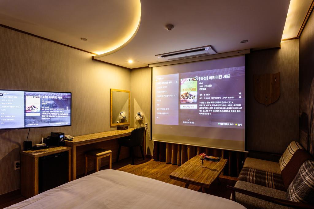 Rex Hotel Согвіпо Екстер'єр фото